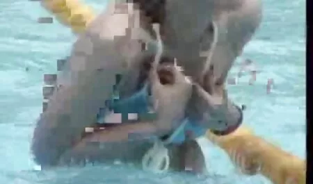 Modello maschile video hard attrici italiane caldo con strapon scopa Strapon