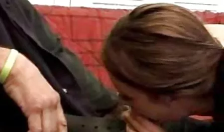 WebYoung giovane Peeper catturato mentre video porno attrici famose lei cums con il compagno di stanza