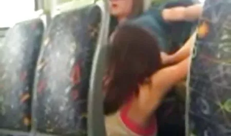 La nuova storia D'amore di Alice si trasforma in una sessione video attrici famose nude di sesso bollente
