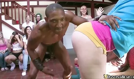 divertimento porno attrici italiane nomi lesbico