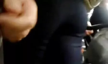 Masturbandosi asiatico tgirl al video hard di attrici famose di fuori in il suo bikini