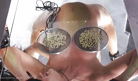 Sexy video hot attrici famose e paffuto scopa come