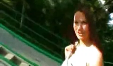 Amici del vicinato cazzo enorme scopa film porno attrice italiana amico