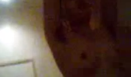 Ragazza africana con grande culo in video di porno con attrici italiane sesso fatto in casa