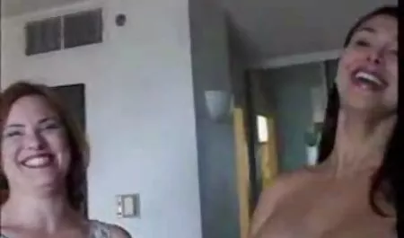 accanto reale amatoriale video porno attrici italiane famose trio