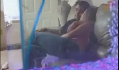 Tushyraw video porno attrici profonda penetrazione anale di Elena gatto