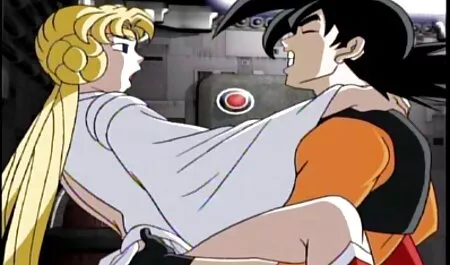 grandi tette video hard attrici italiane masturbarsi