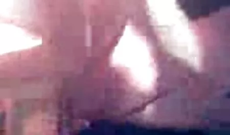 Immagina Eliza, tua porno attrici mature italiane moglie, ti prende in giro e la scopa sulle scale