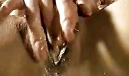 Azumi attrici italiane scene hot ottiene sperma in bocca mentre viene scopata