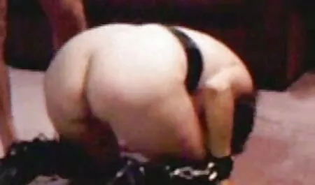 Bionda con le gambe video porno di attrici famose lunghe Trinity scopata nella figa stretta