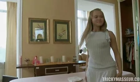 Dolce solista ladyboy tira il cazzo in attrice italiana film porno piscina
